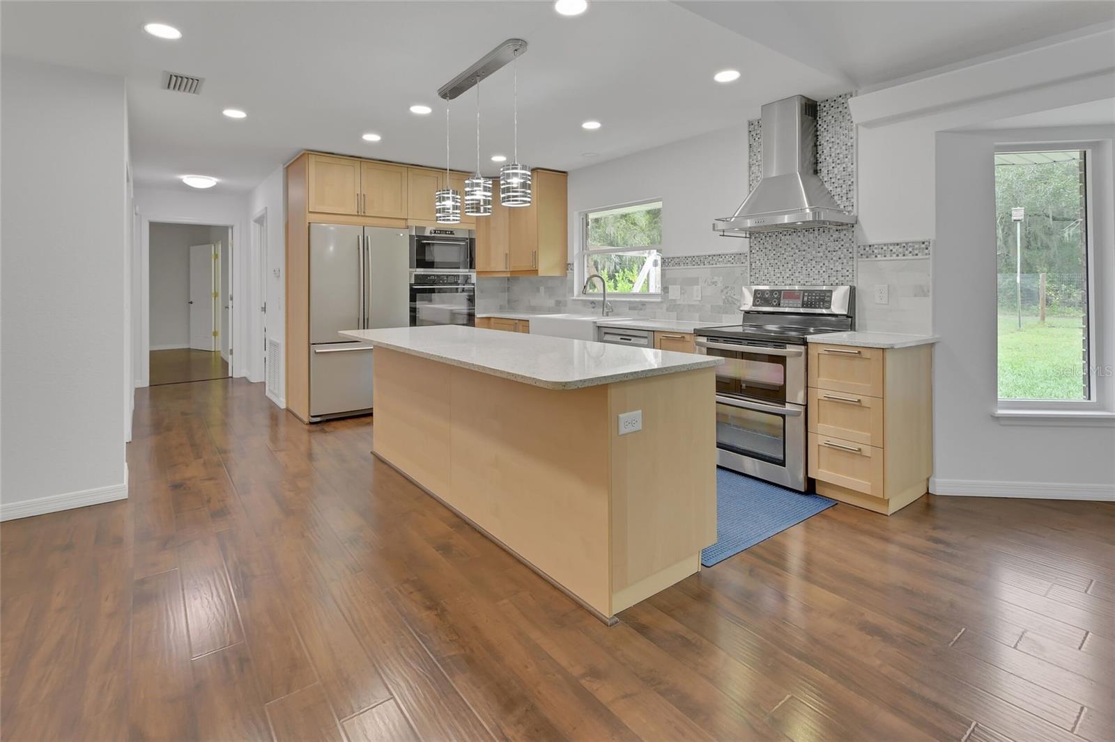 2053 BOND RD, DELAND, FL, 32720