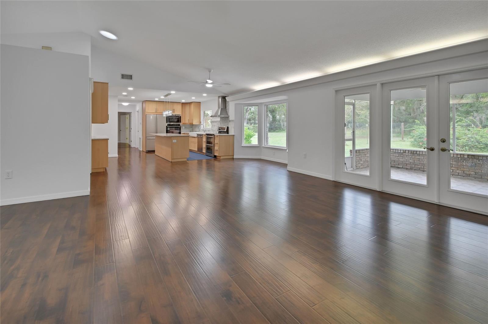 2053 BOND RD, DELAND, FL, 32720