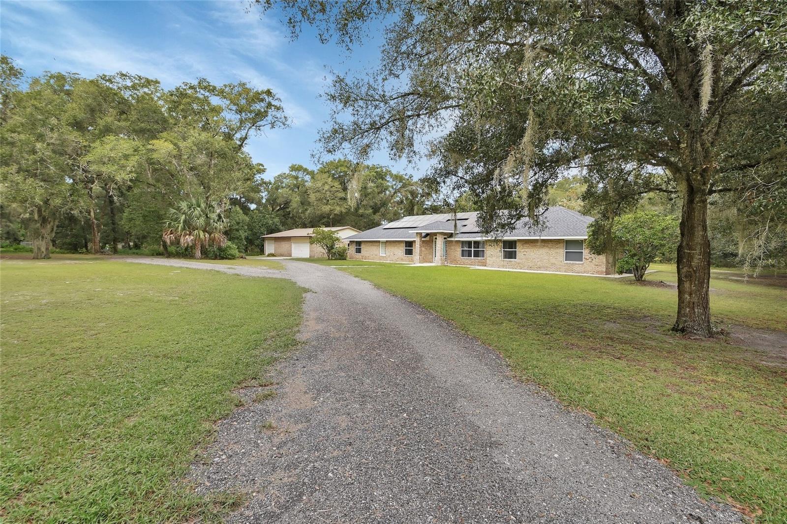 2053 BOND RD, DELAND, FL, 32720