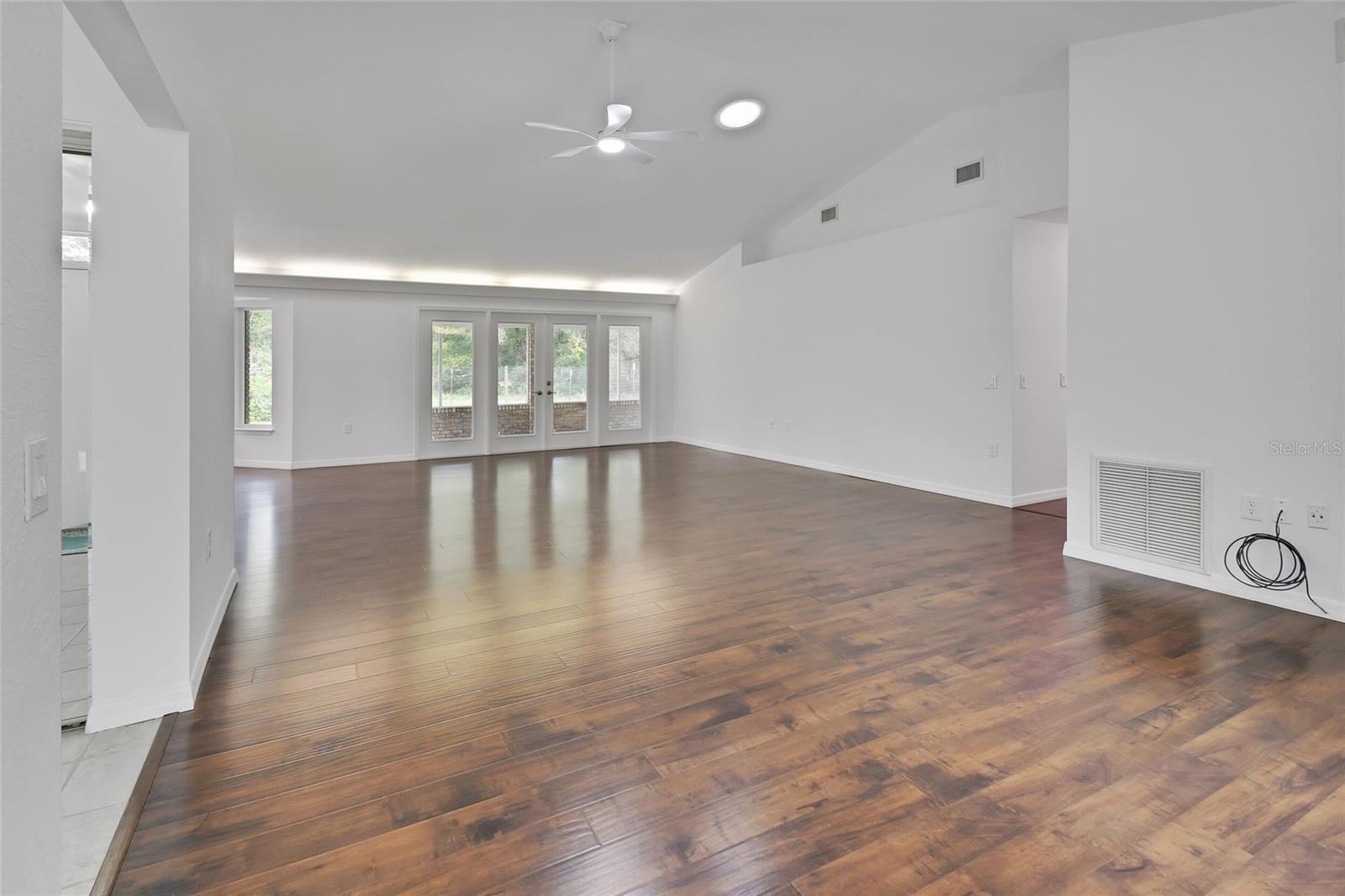 2053 BOND RD, DELAND, FL, 32720