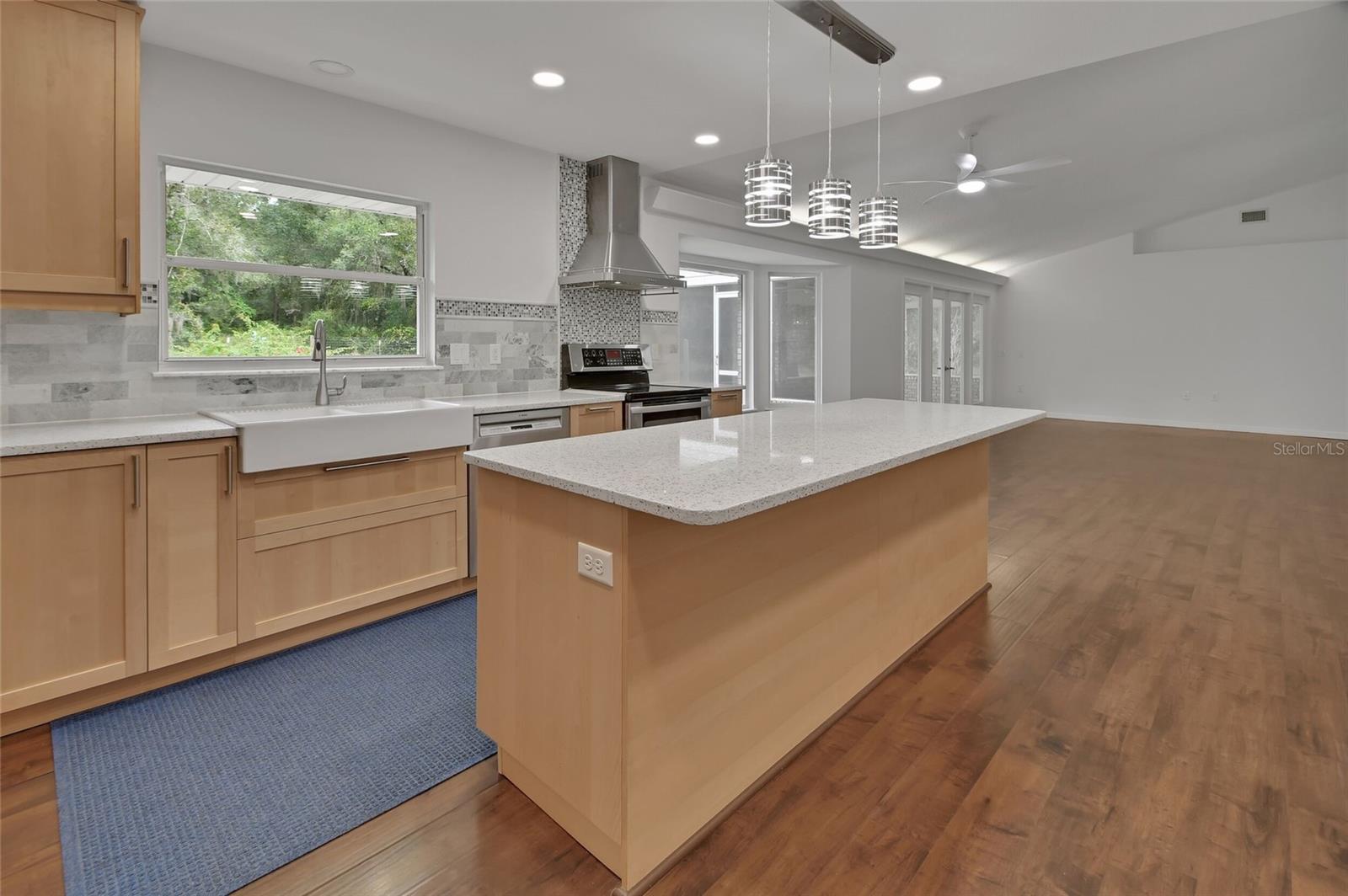 2053 BOND RD, DELAND, FL, 32720