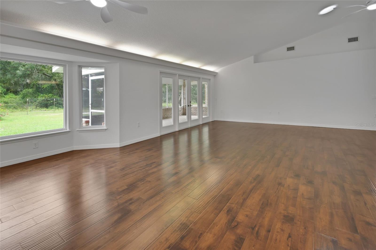 2053 BOND RD, DELAND, FL, 32720