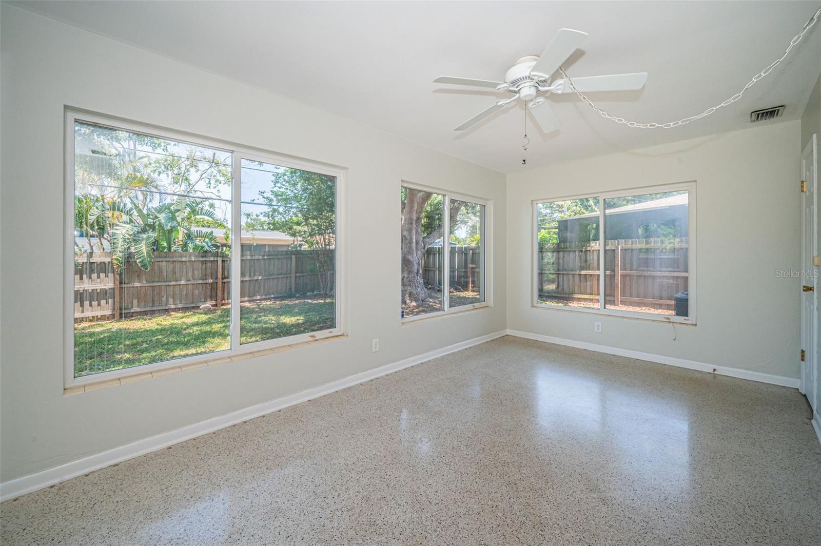 1622 ELIZABETH LN, CLEARWATER, FL, 33755