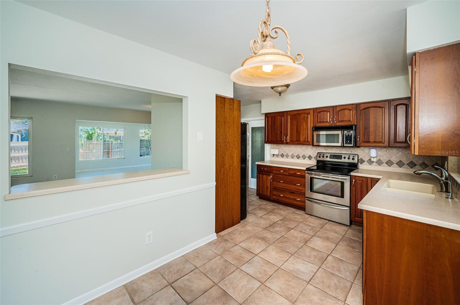 1622 ELIZABETH LN, CLEARWATER, FL, 33755