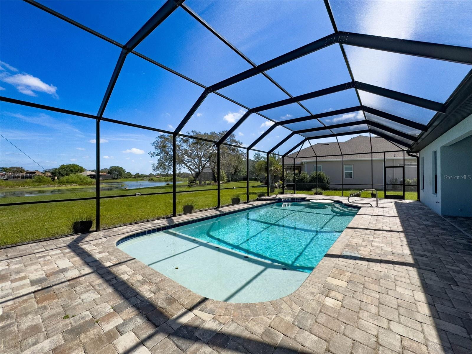 9237 PALM BEACH DR, WEEKI WACHEE, FL, 34613