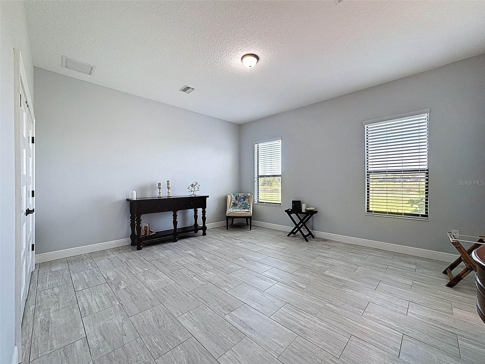 9237 PALM BEACH DR, WEEKI WACHEE, FL, 34613