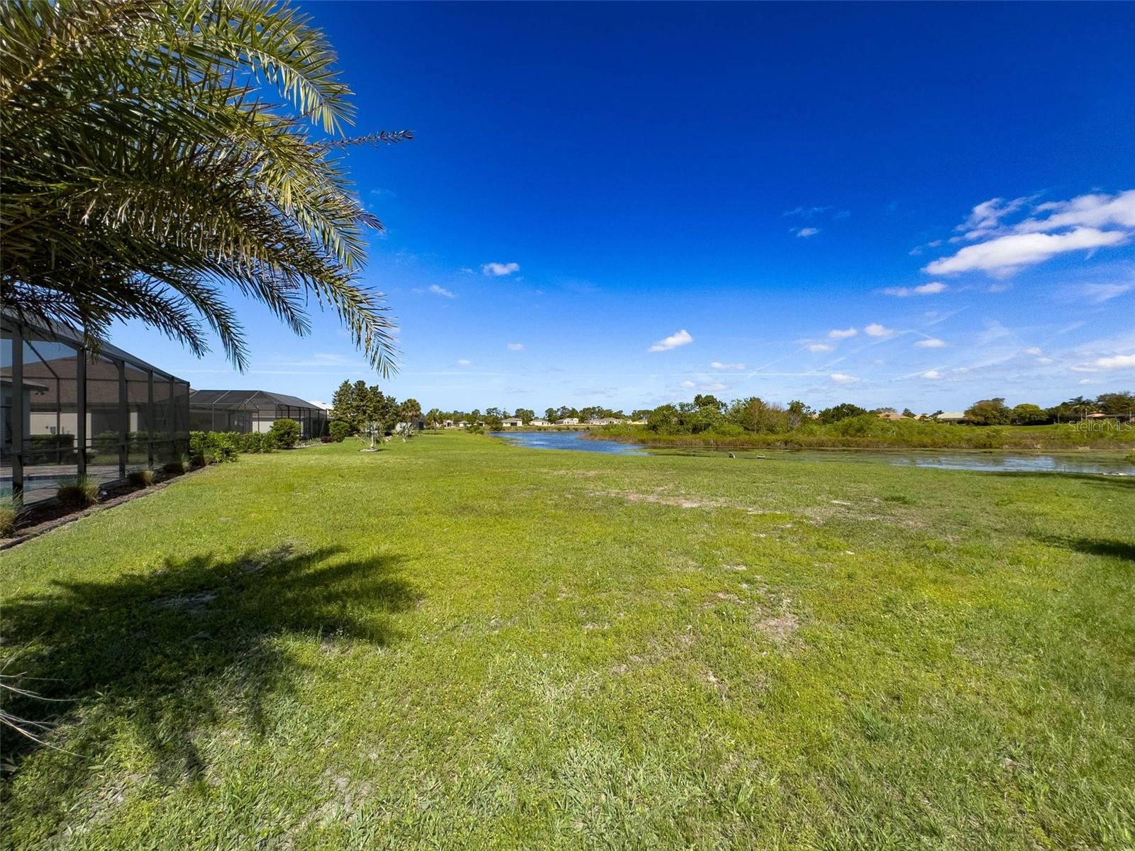 9237 PALM BEACH DR, WEEKI WACHEE, FL, 34613