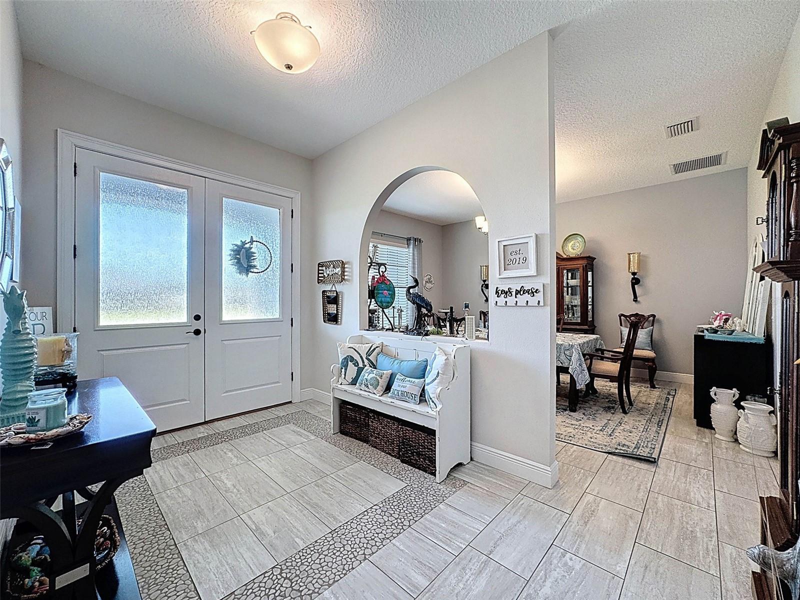 9237 PALM BEACH DR, WEEKI WACHEE, FL, 34613