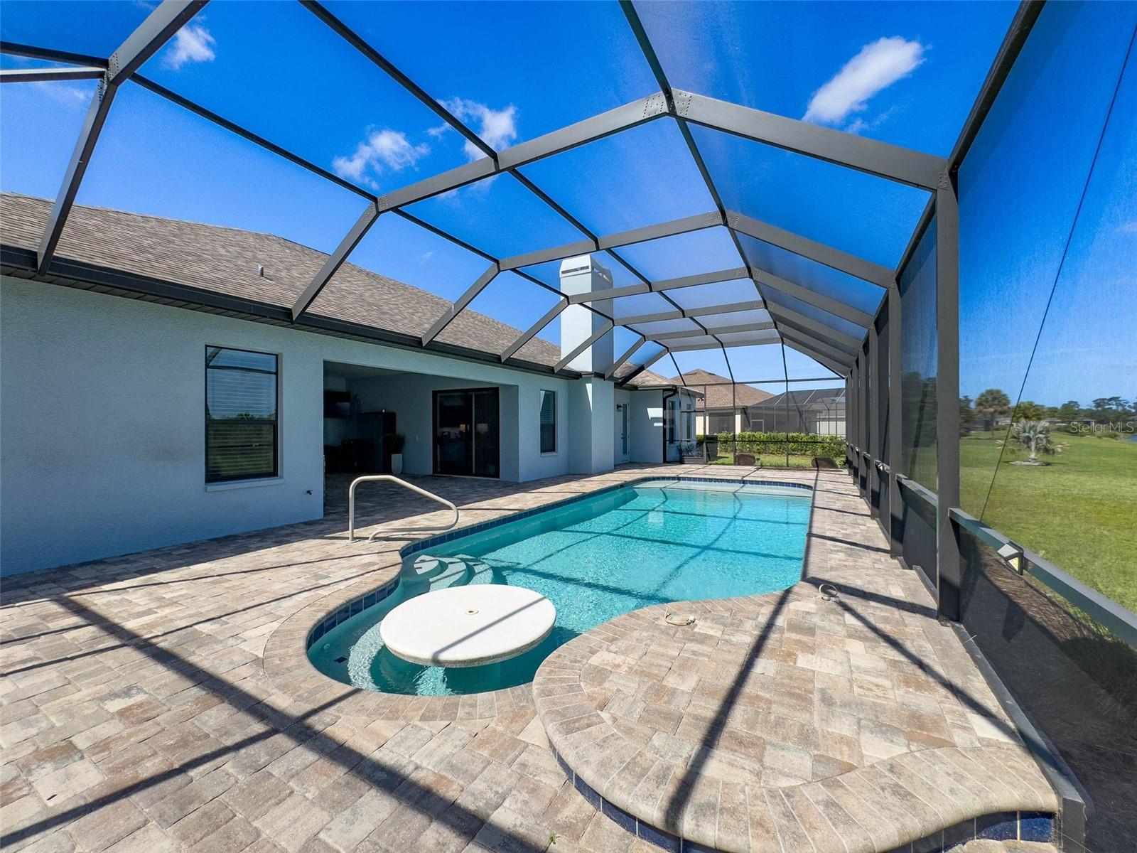 9237 PALM BEACH DR, WEEKI WACHEE, FL, 34613