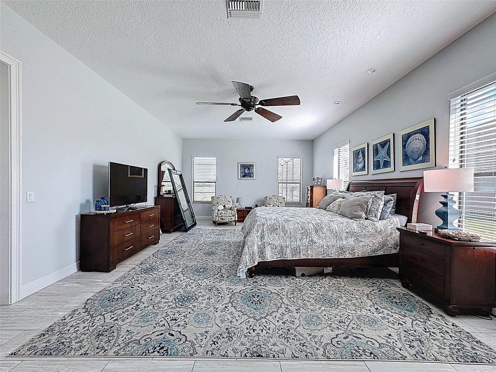 9237 PALM BEACH DR, WEEKI WACHEE, FL, 34613
