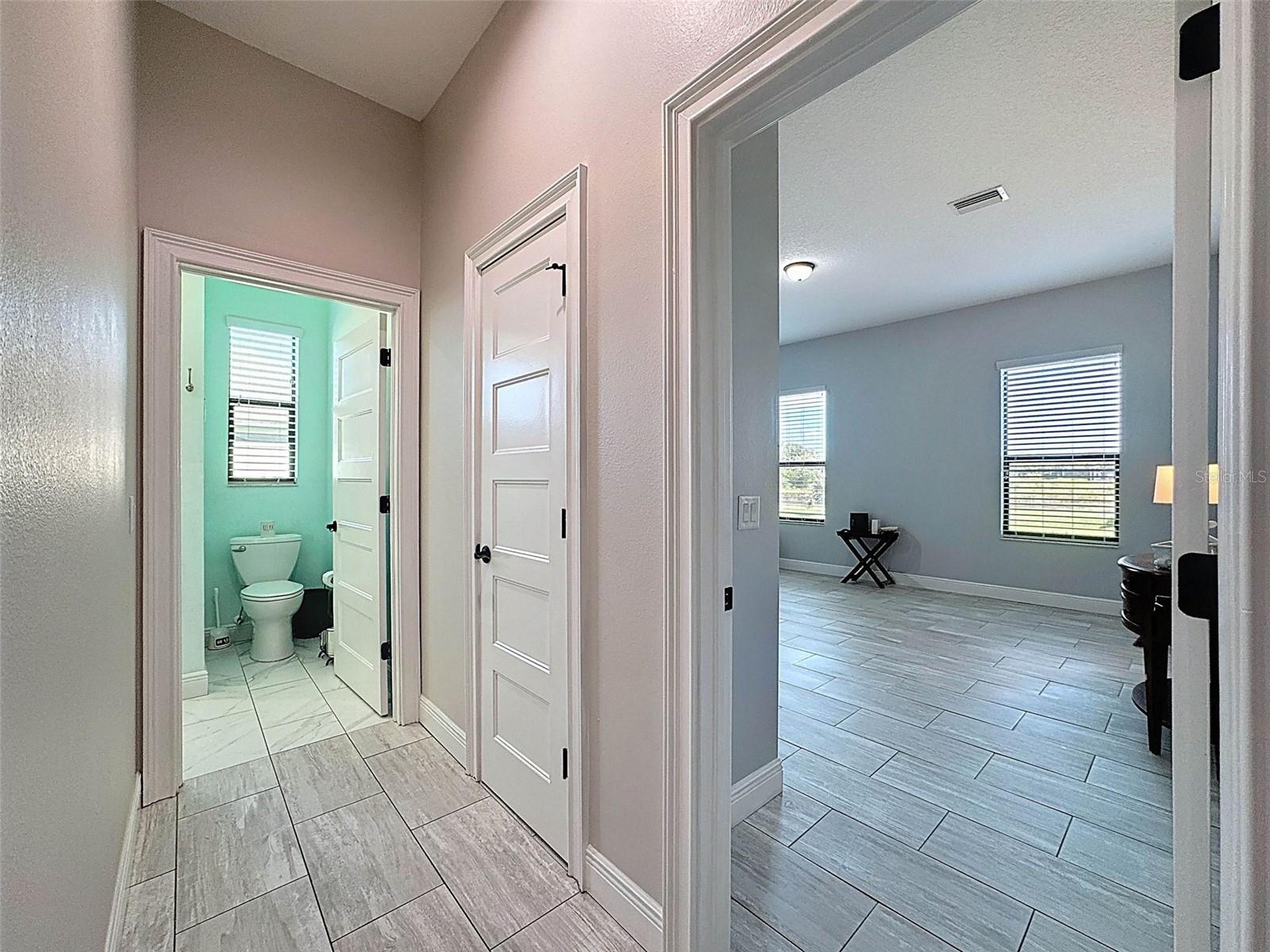 9237 PALM BEACH DR, WEEKI WACHEE, FL, 34613