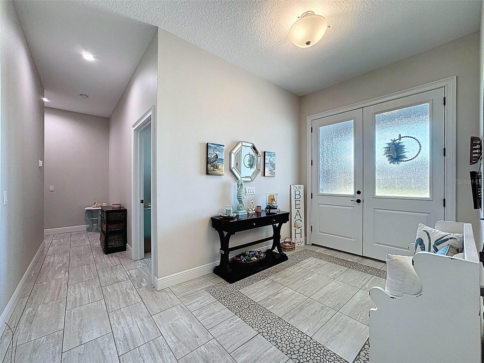 9237 PALM BEACH DR, WEEKI WACHEE, FL, 34613