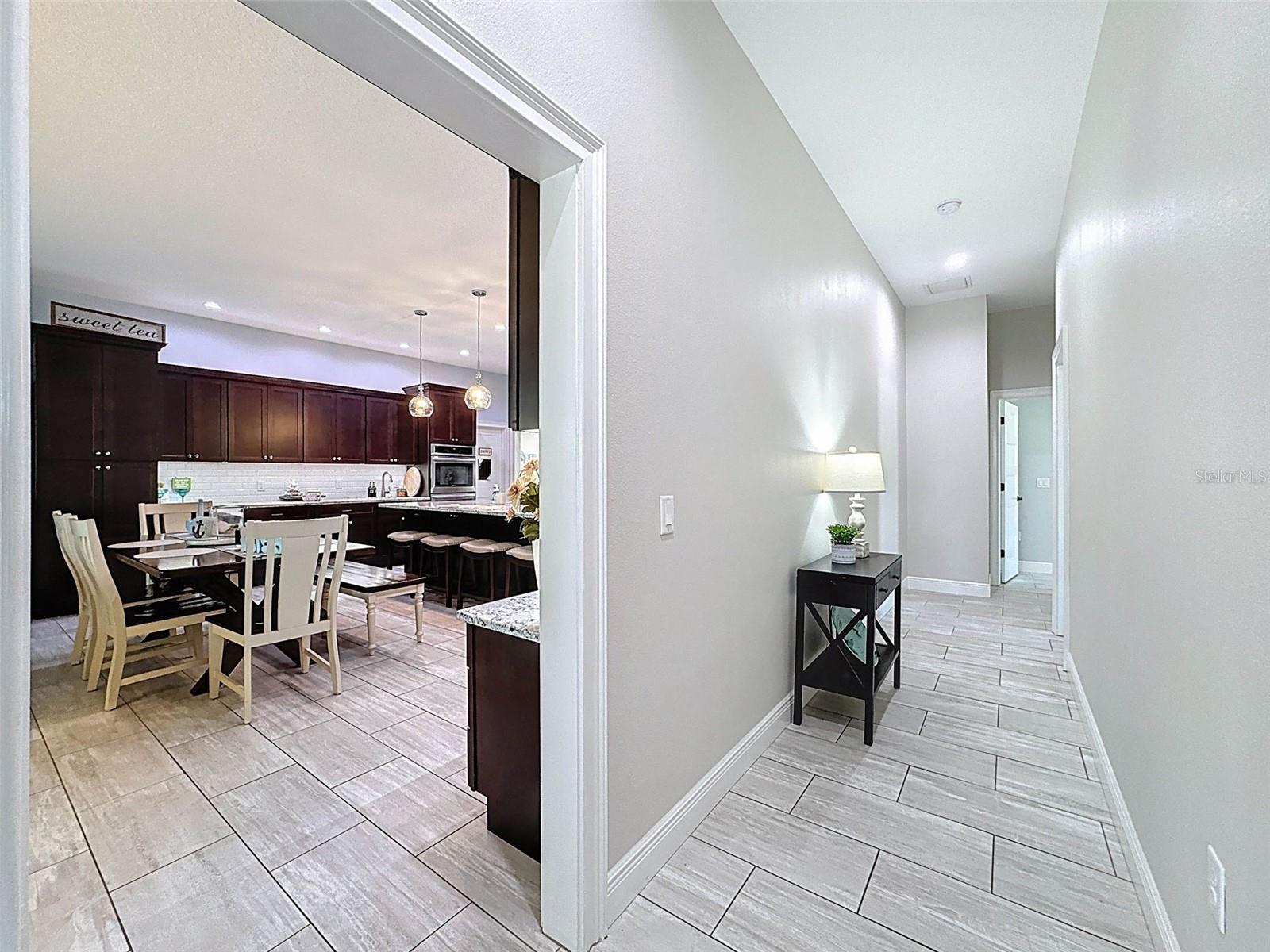9237 PALM BEACH DR, WEEKI WACHEE, FL, 34613