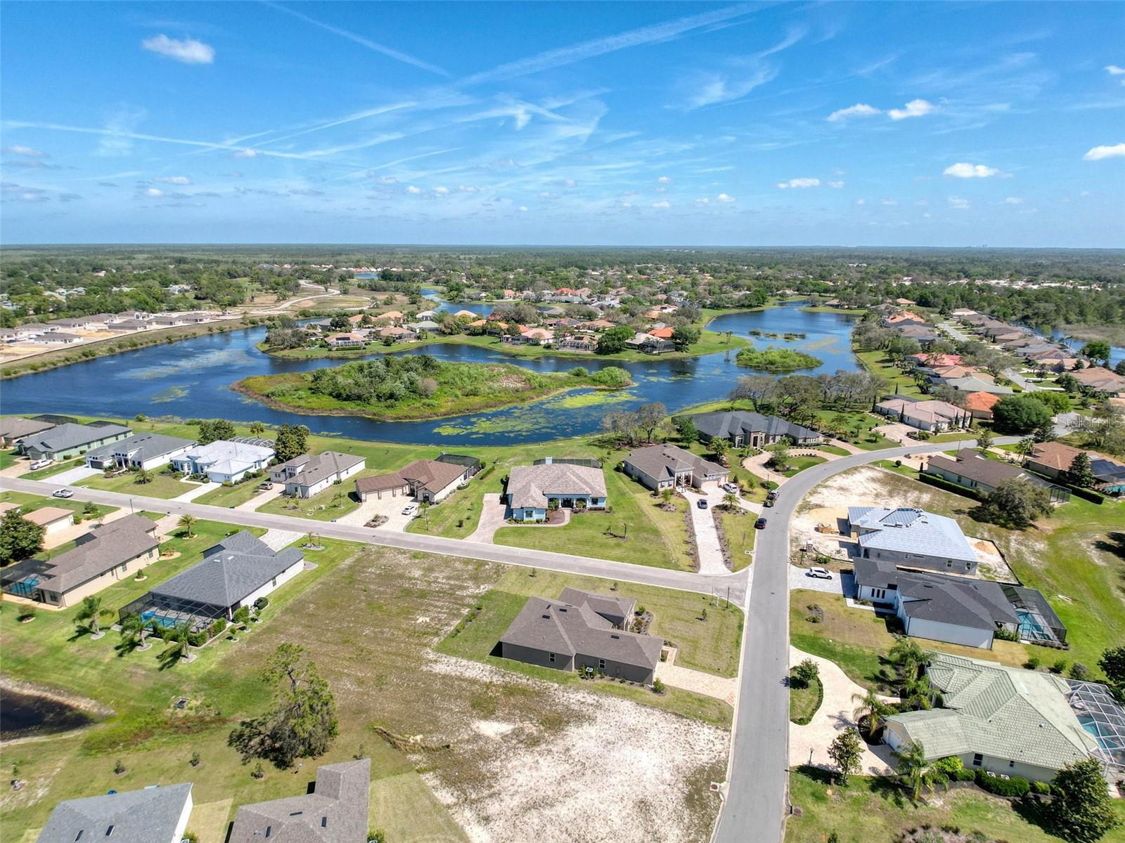 9237 PALM BEACH DR, WEEKI WACHEE, FL, 34613