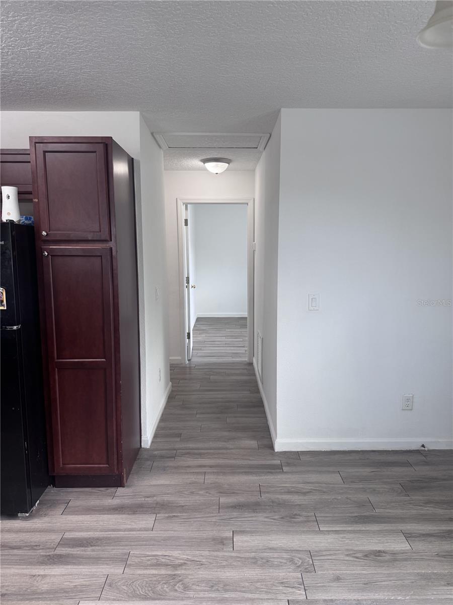250 W ELLA J GILMORE ST, APOPKA, FL, 32703