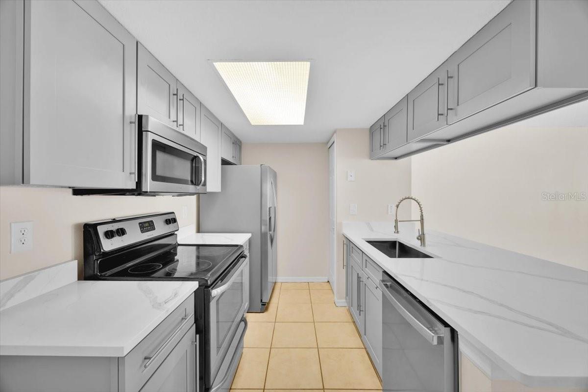 2035 ROYAL BAY BLVD #47, KISSIMMEE, FL, 34746