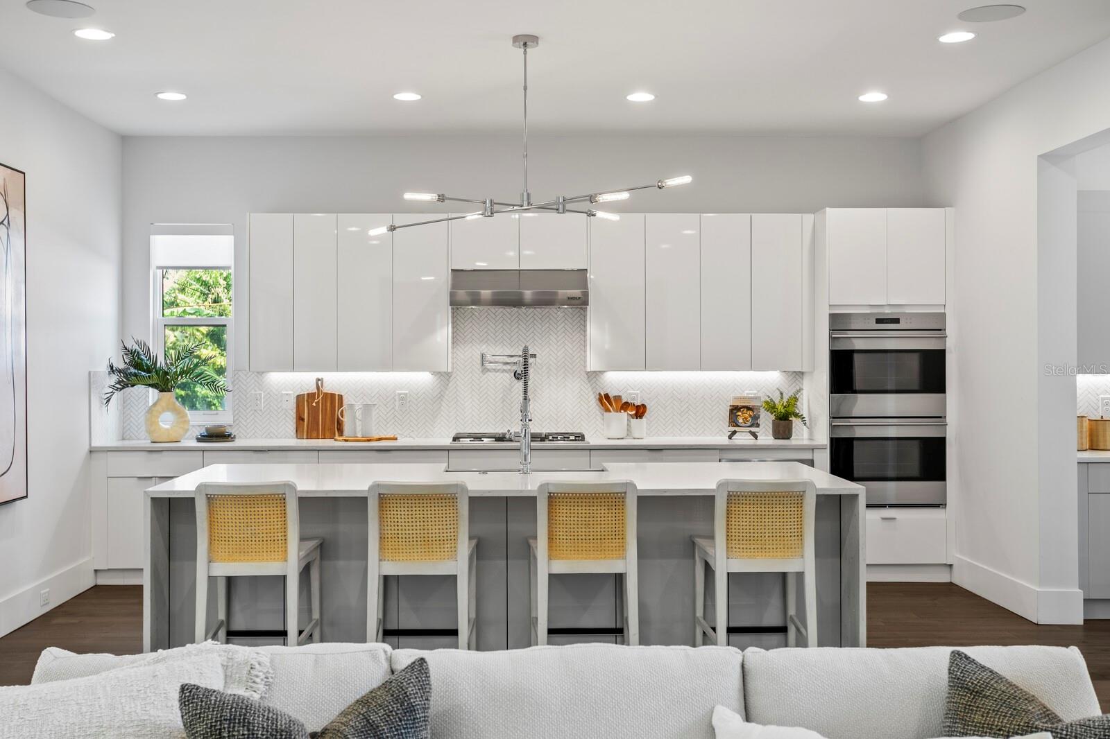 TB8371151 Property Photo