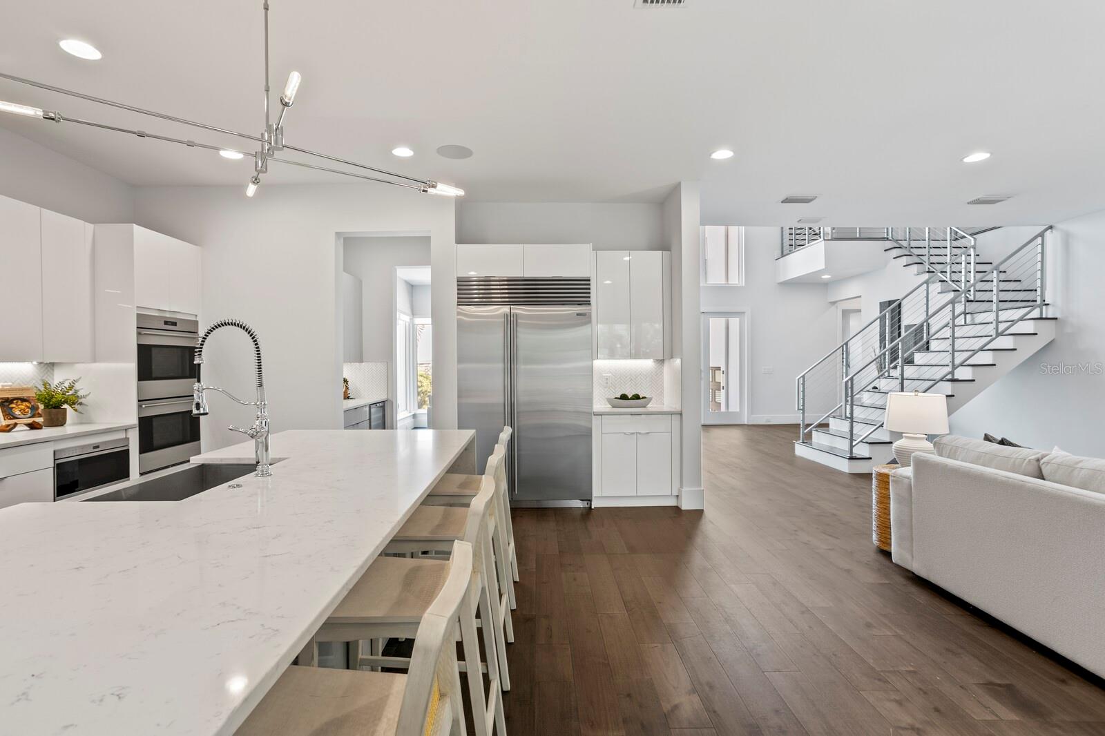 TB8371151 Property Photo