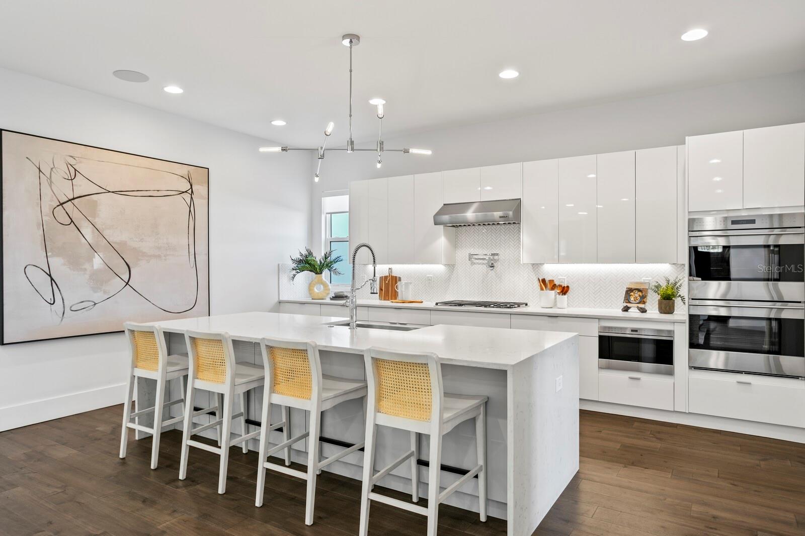 TB8371151 Property Photo