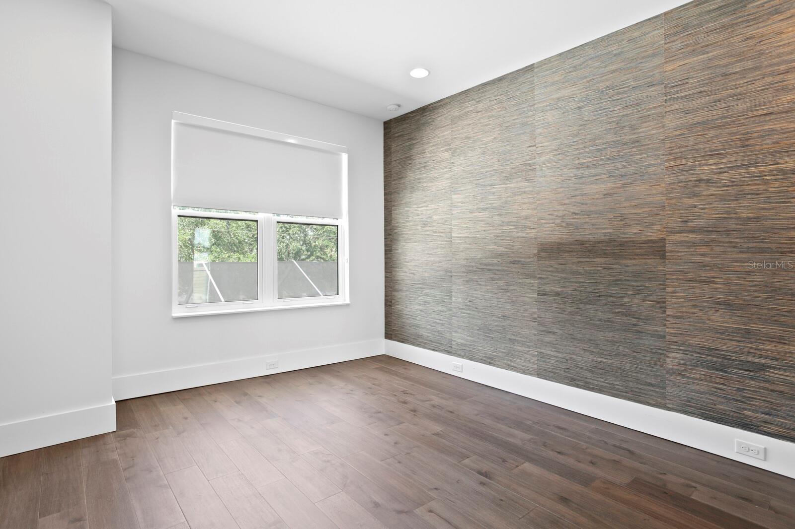 TB8371151 Property Photo