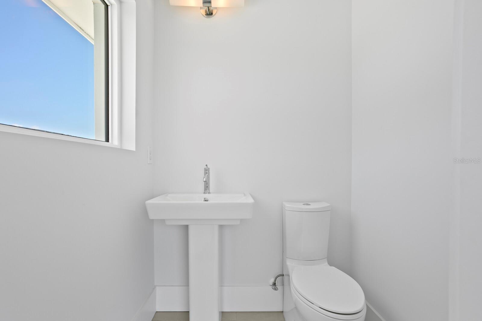 TB8371151 Property Photo