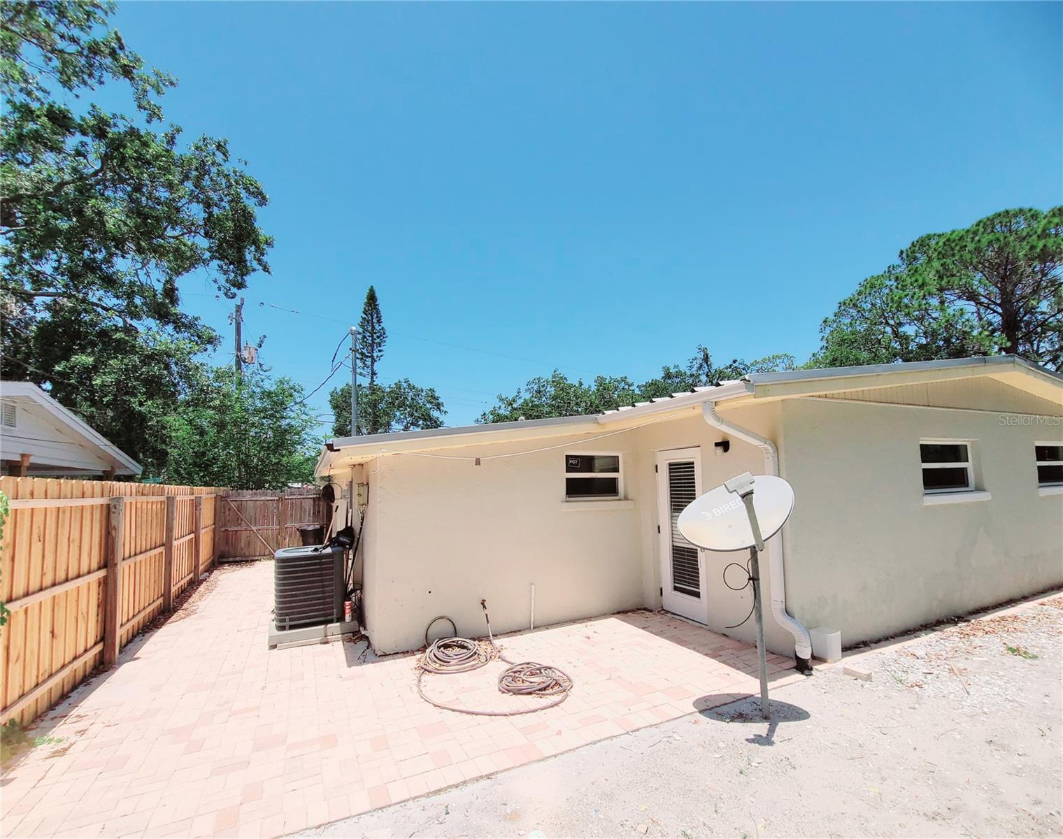 2035 VINSON AVE, SARASOTA, FL, 34232