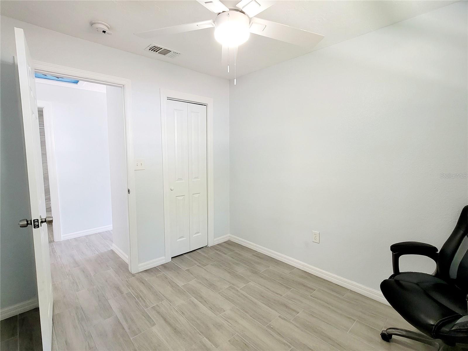 2035 VINSON AVE, SARASOTA, FL, 34232