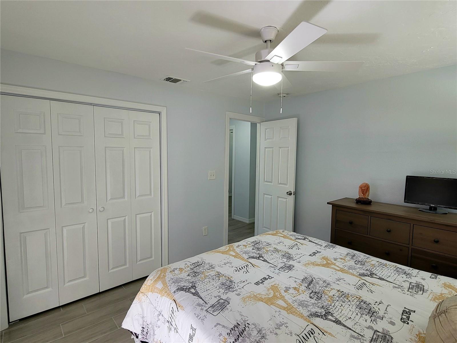 2035 VINSON AVE, SARASOTA, FL, 34232