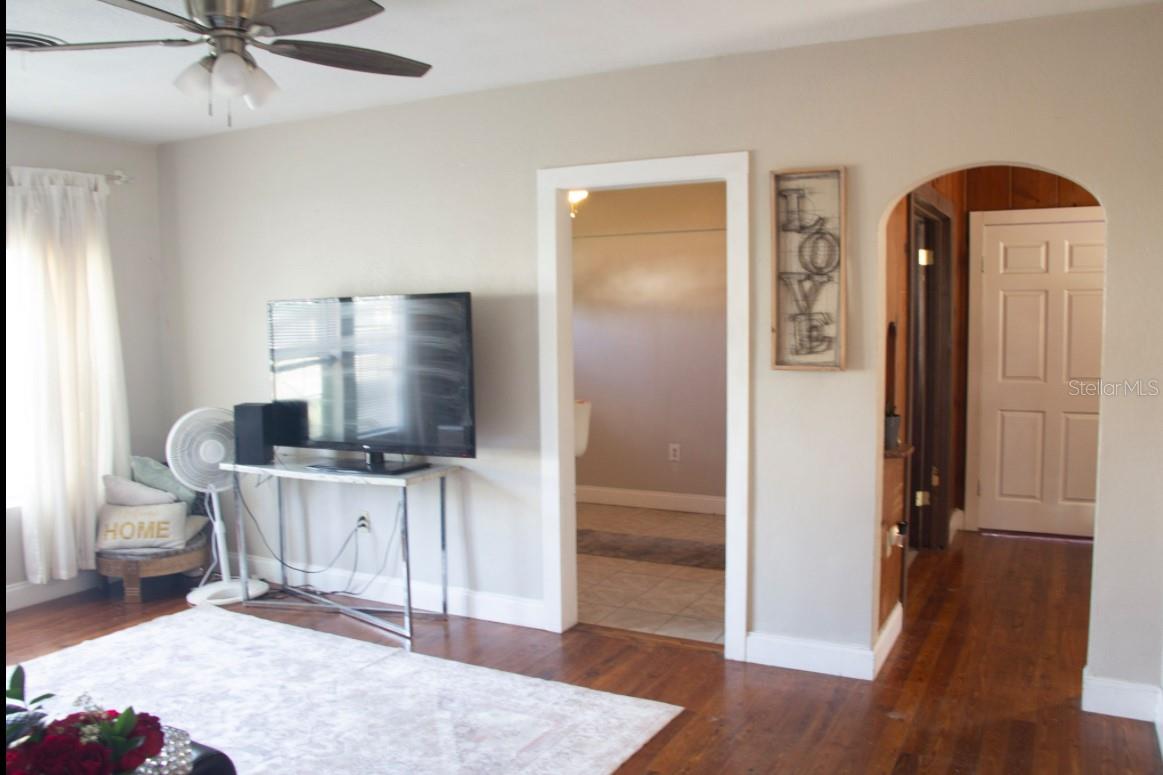 420 N 5TH ST, LAKE WALES, FL, 33853