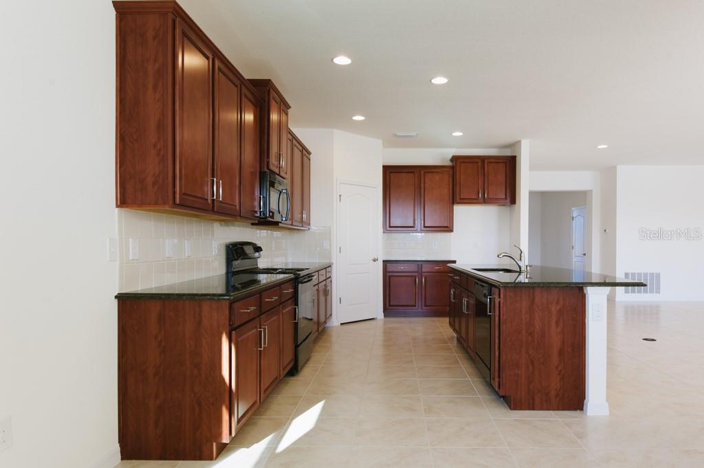 15543 TRINITY FALL WAY, BRADENTON, FL, 34212