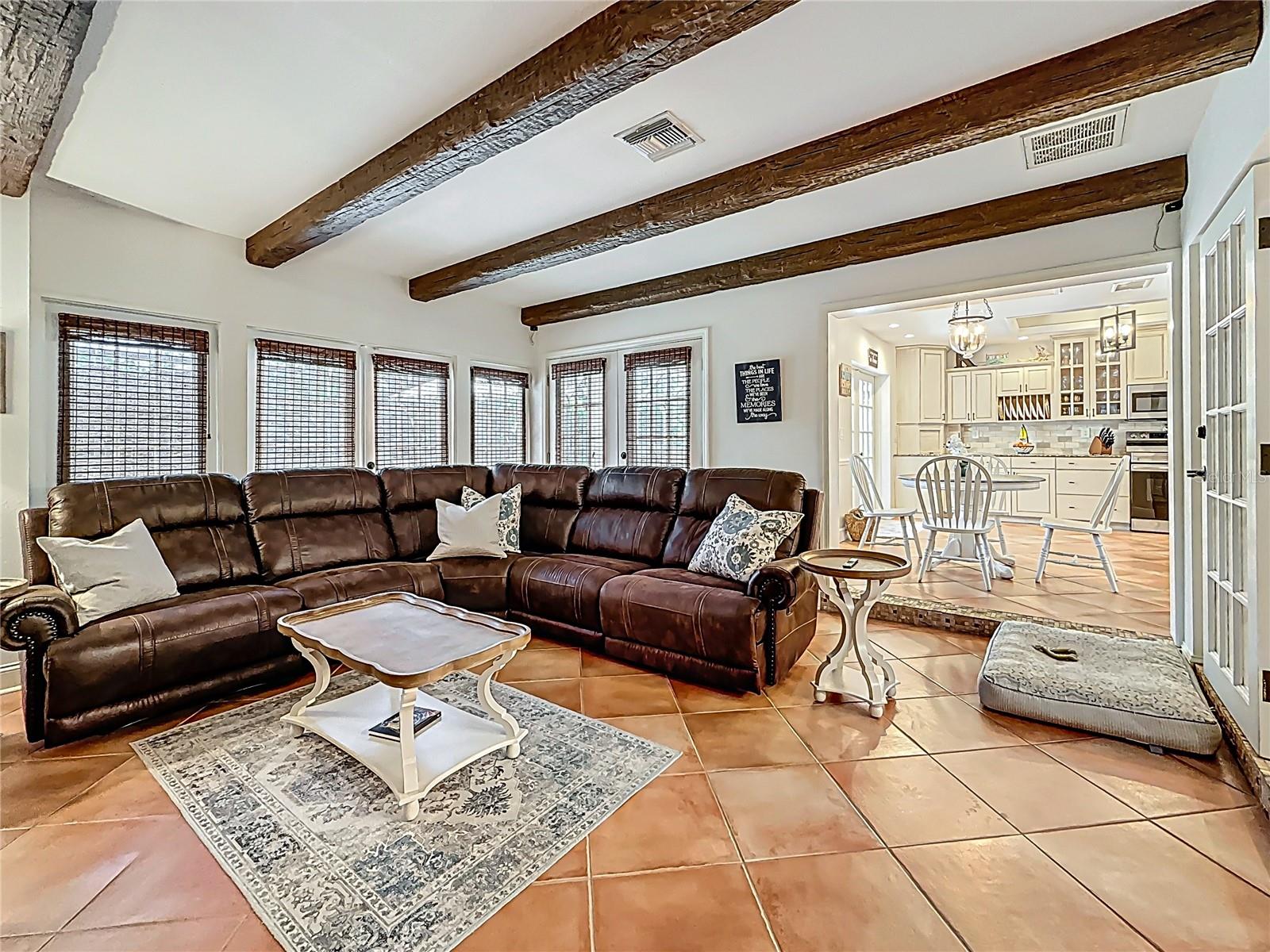 213 SHEFFIELD CIR E, PALM HARBOR, FL, 34683