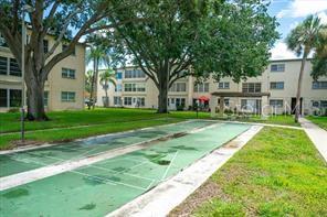 11720 PARK BLVD #301, SEMINOLE, FL, 33772
