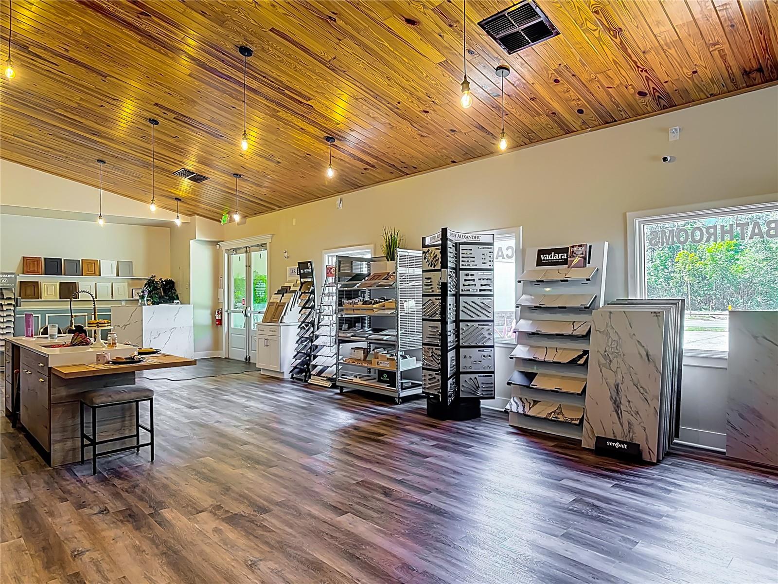 1342 HOWLAND BLVD, DELTONA, FL, 32738