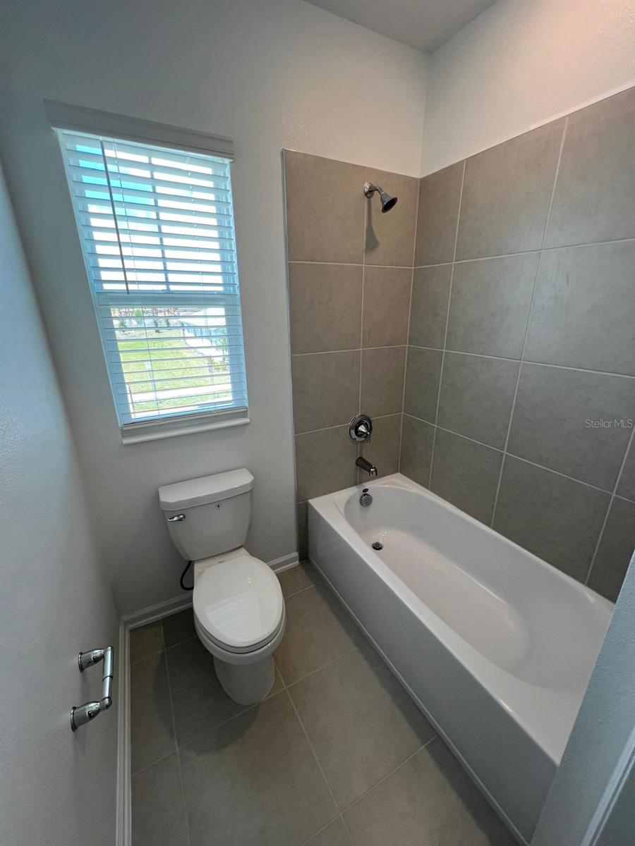 9515 PASSAIC PKWY, ORLANDO, FL, 32829