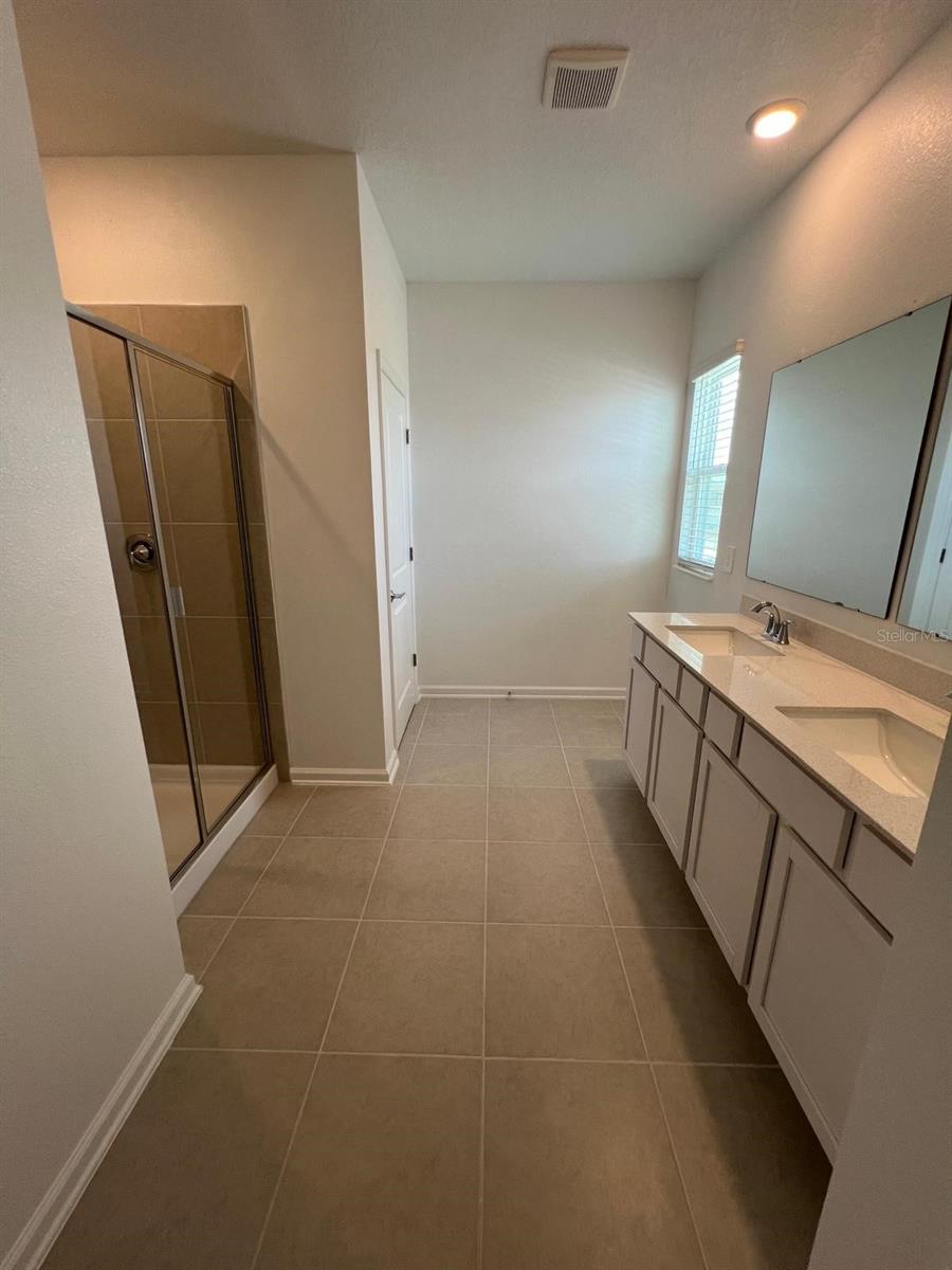 9515 PASSAIC PKWY, ORLANDO, FL, 32829