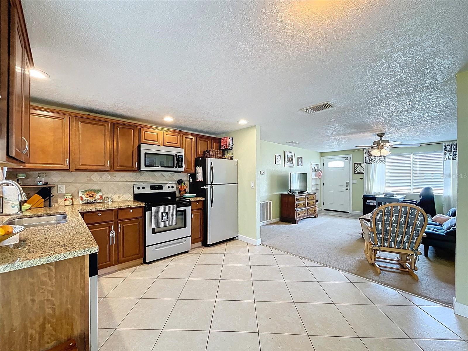 636 TIMBER BAY CIR E, OLDSMAR, FL, 34677