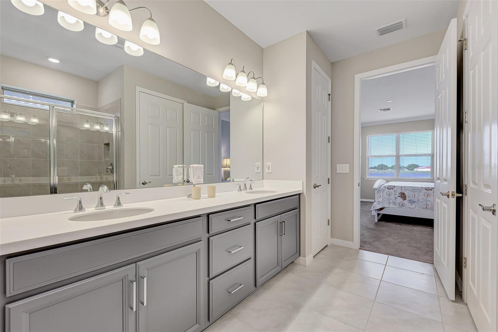 169 VINADIO BLVD, NOKOMIS, FL, 34275