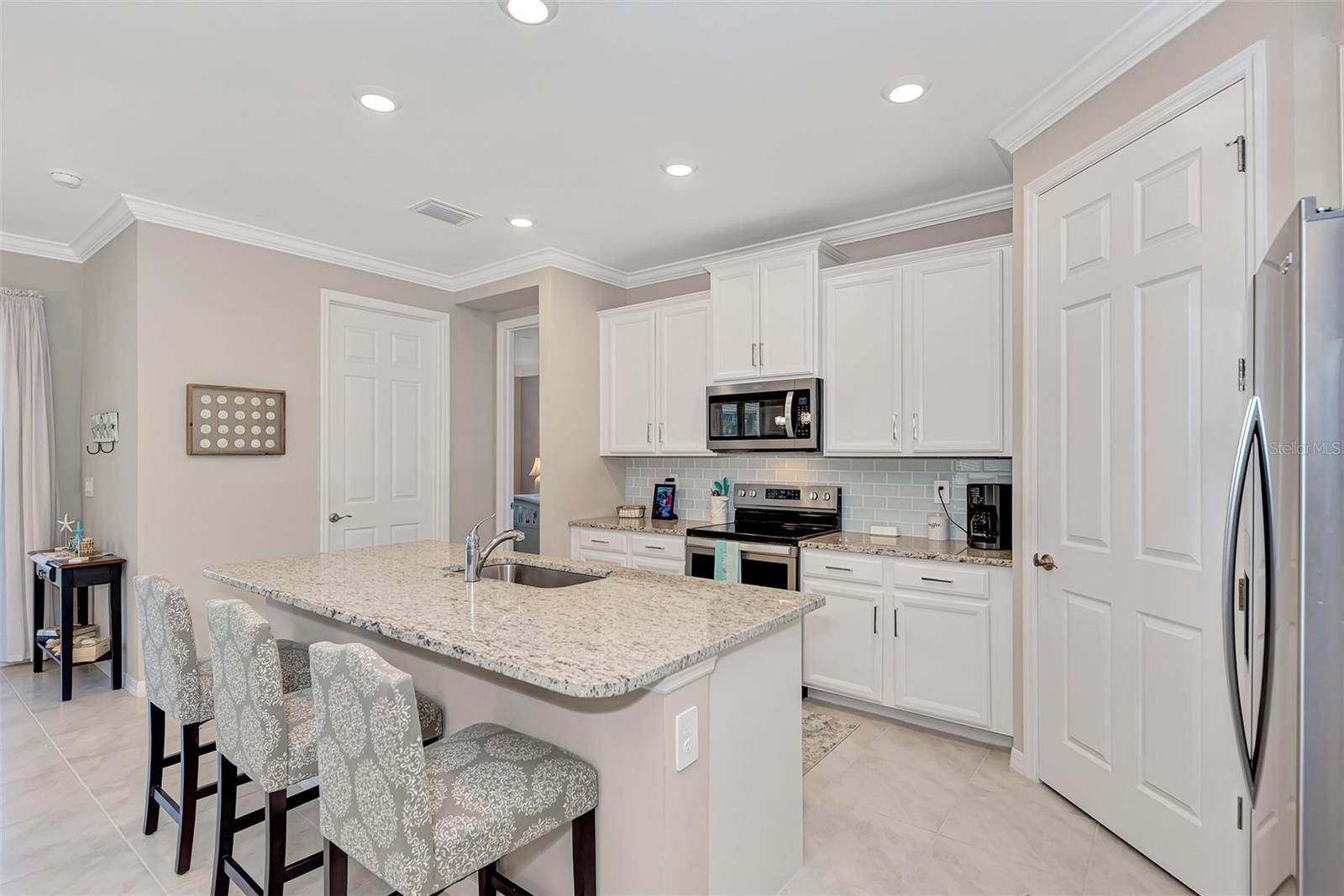 169 VINADIO BLVD, NOKOMIS, FL, 34275