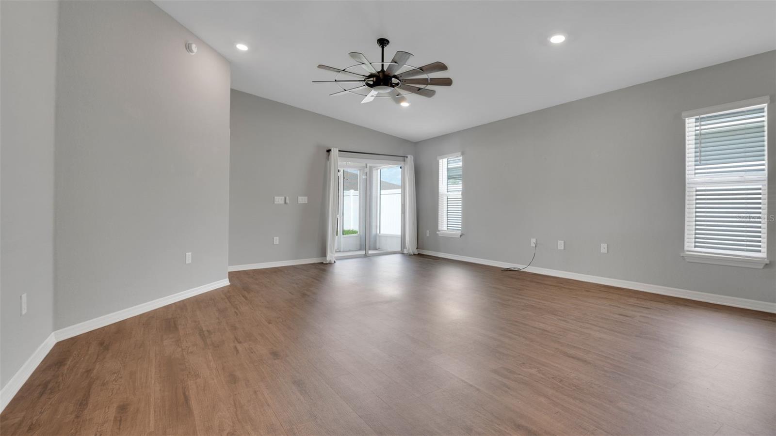 1232 MEZZAVALLE WAY, AUBURNDALE, FL, 33823