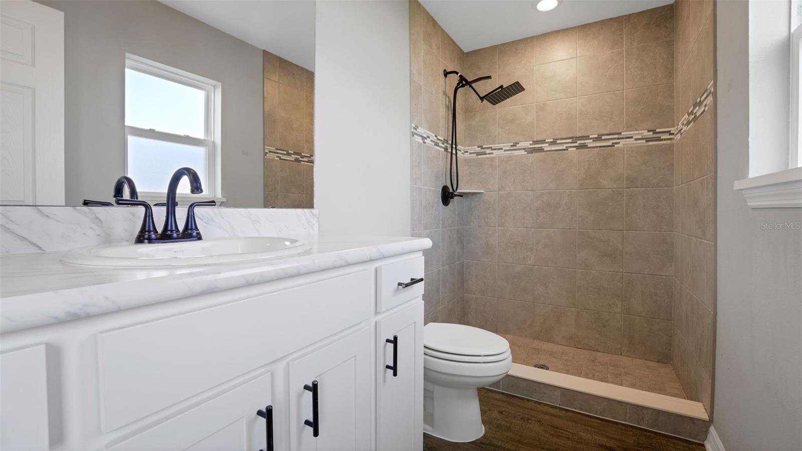 1232 MEZZAVALLE WAY, AUBURNDALE, FL, 33823
