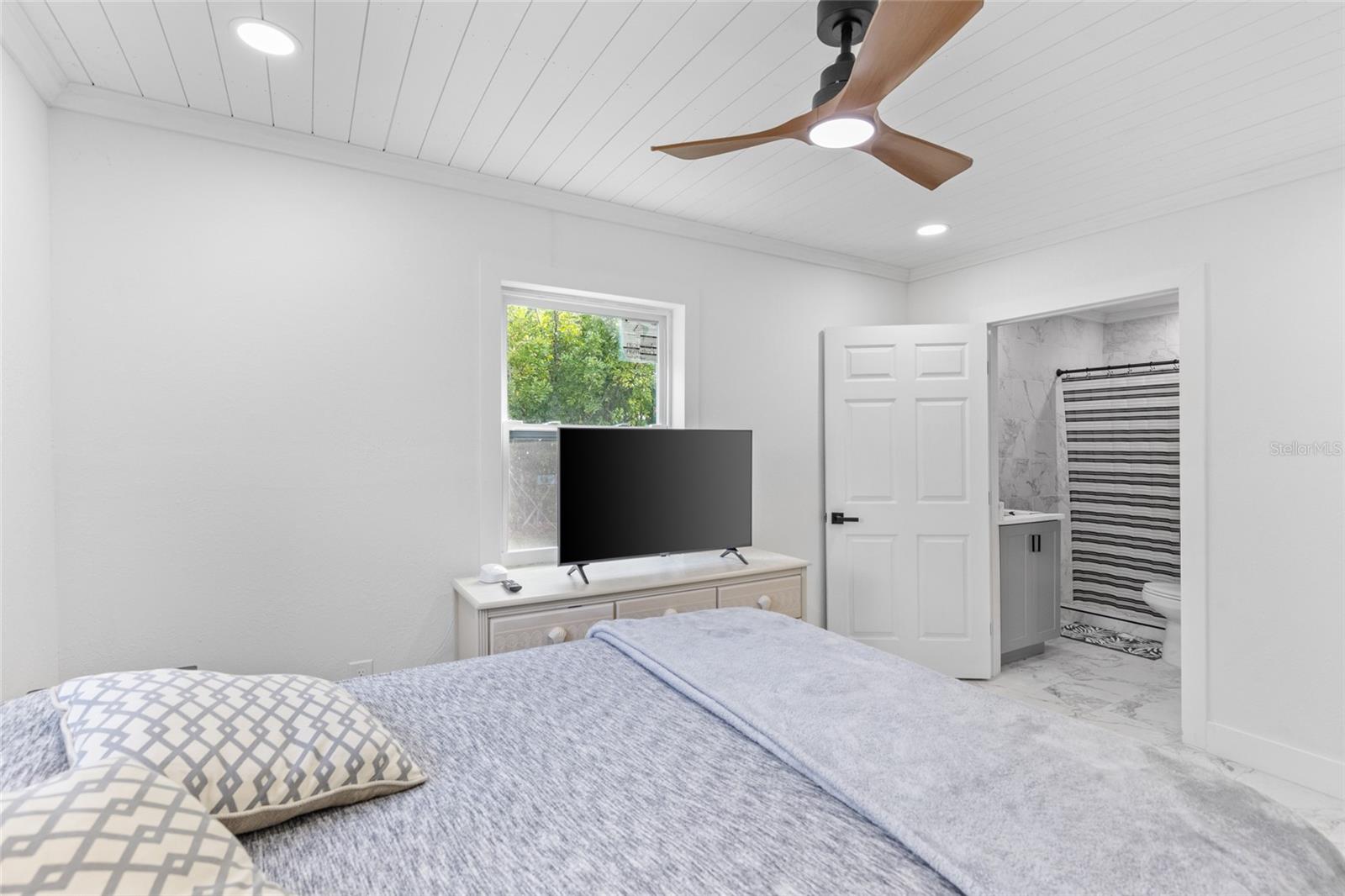 21883 BUXTON AVE, PORT CHARLOTTE, FL, 33952