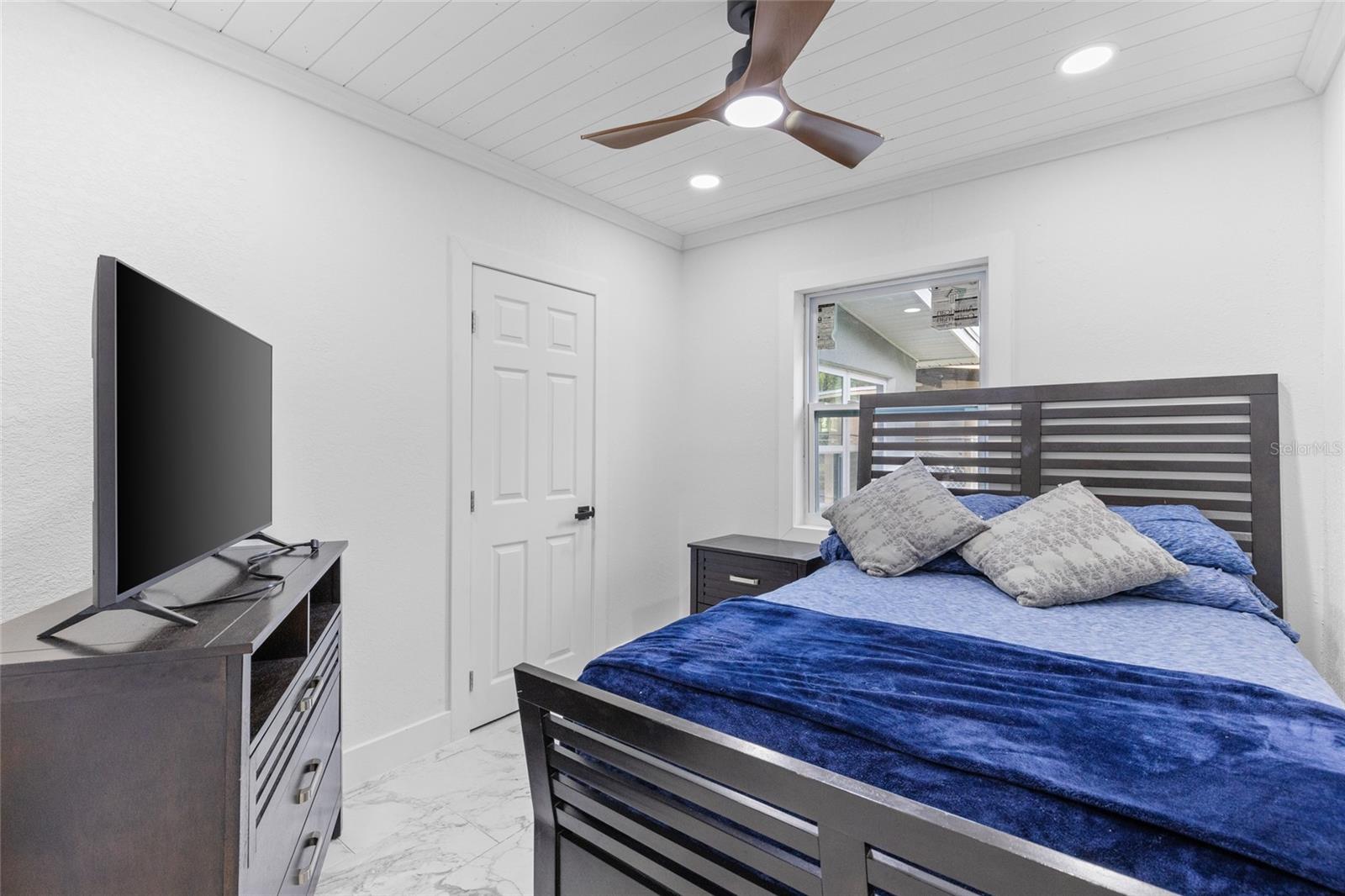 21883 BUXTON AVE, PORT CHARLOTTE, FL, 33952