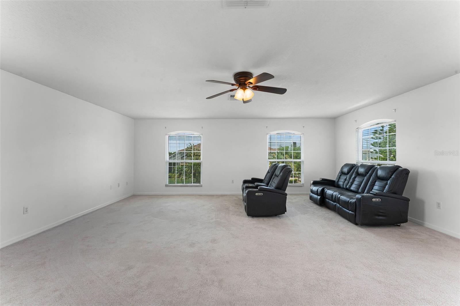 219 STRATHMORE CIR, KISSIMMEE, FL, 34744