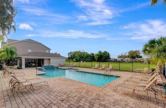 8796 CHRISTIE DR, LARGO, FL, 33771