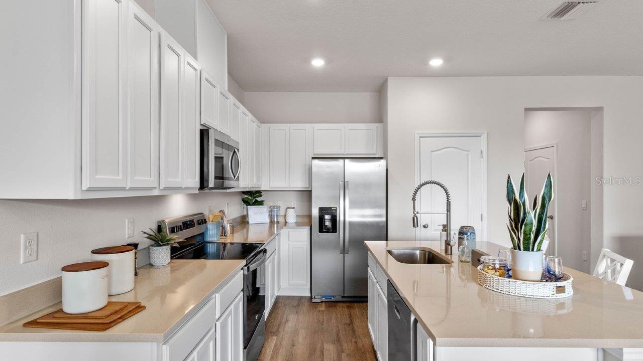 2116 MONTEVERDE AVE, DAVENPORT, FL, 33837