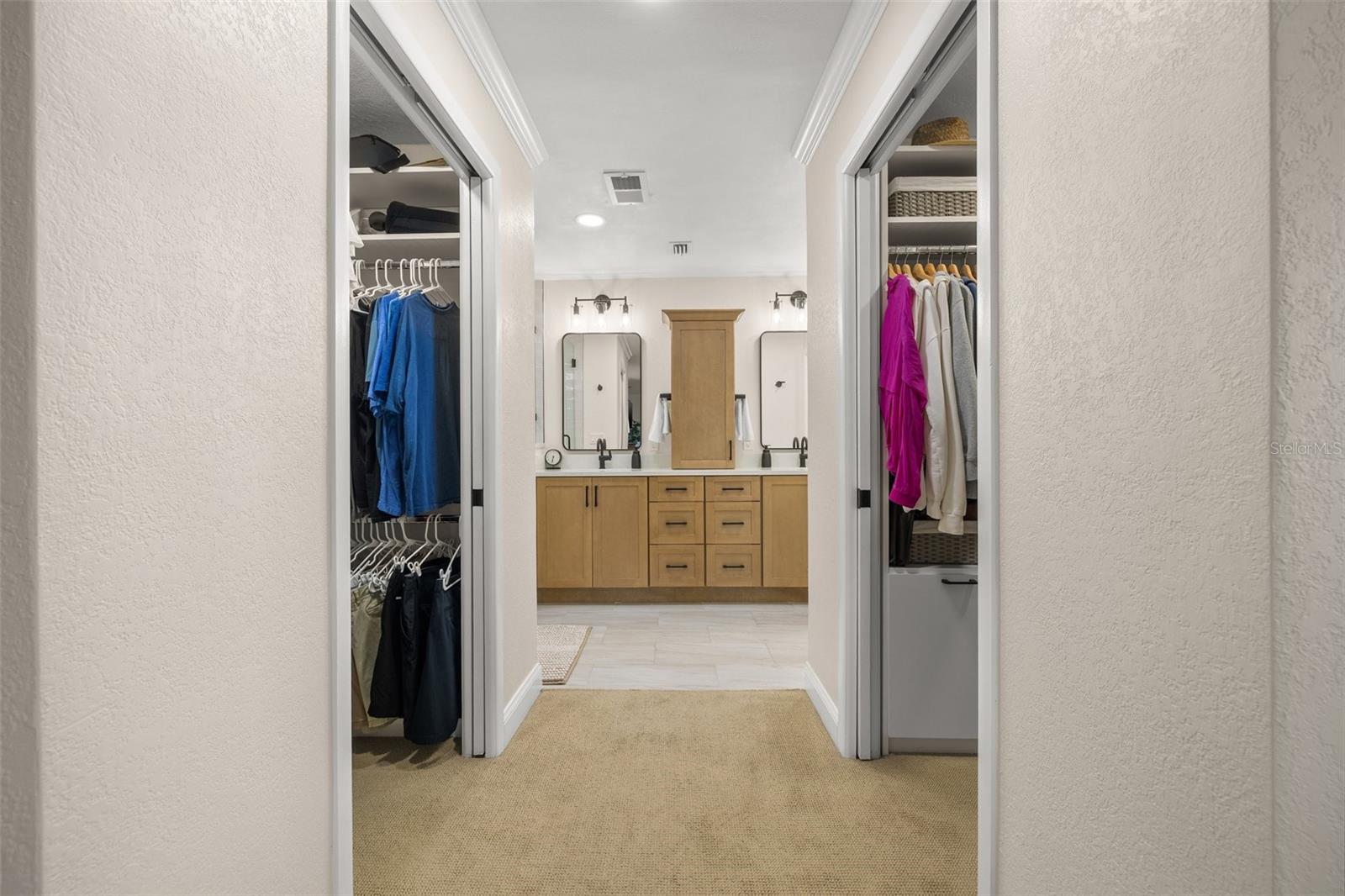 935 EDEN ISLE DR NE, ST PETERSBURG, FL, 33704