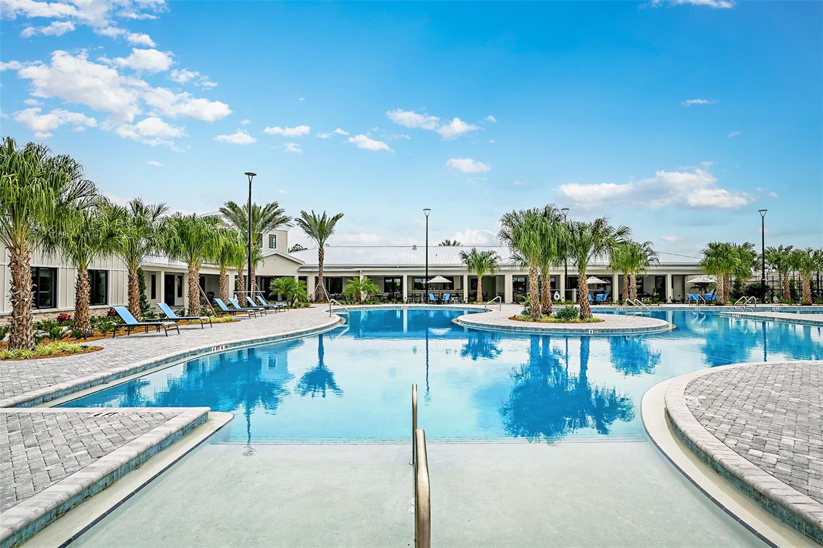 16910 FALLING WATERS CT, LAND O LAKES, FL, 34638