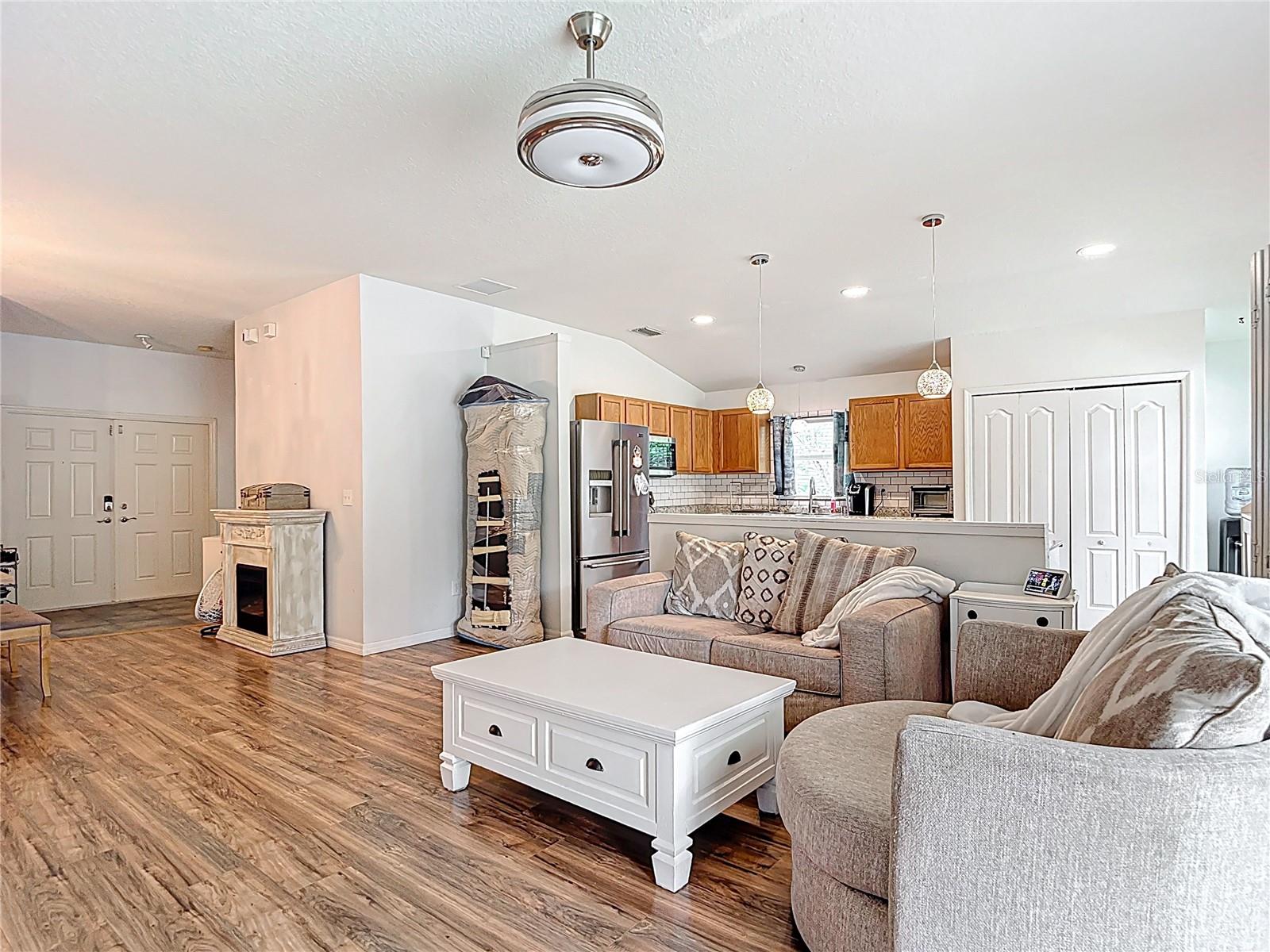 5526 BRADDOCK DR, ZEPHYRHILLS, FL, 33541