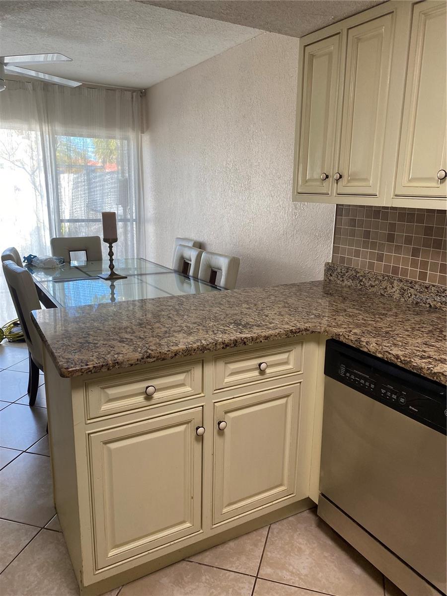 7322 STONE HAVEN CT N, PINELLAS PARK, FL, 33781