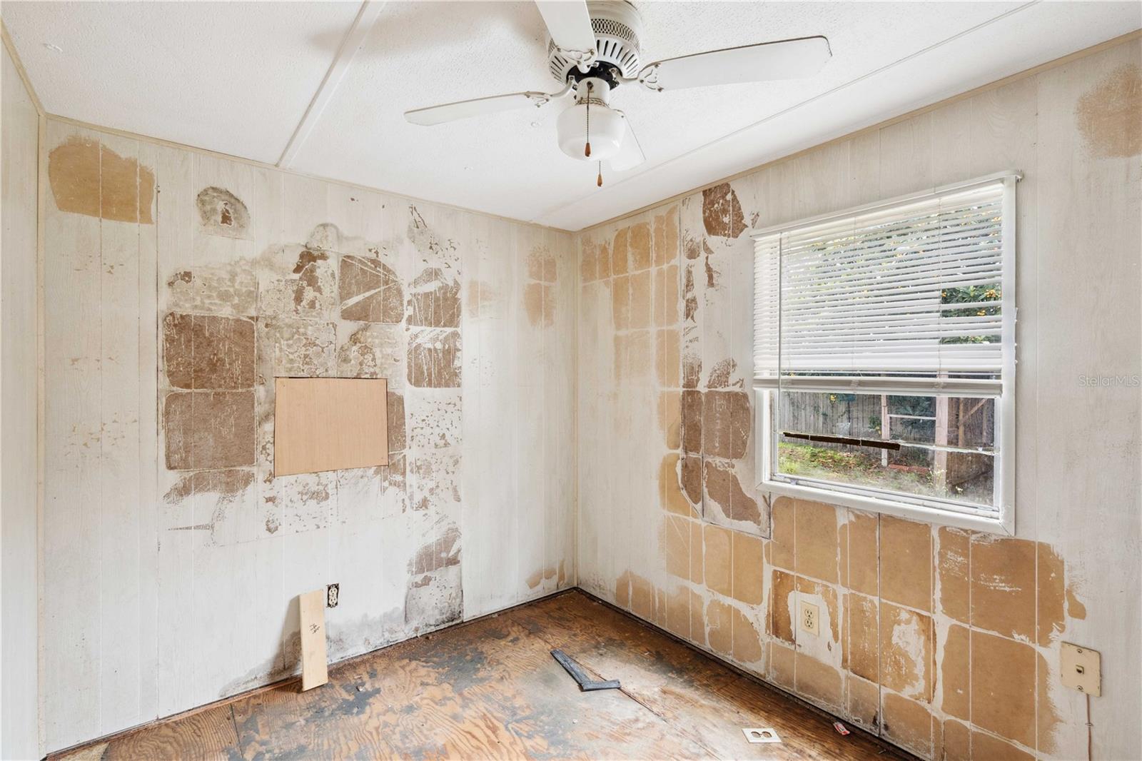 2072 NW 10TH TER, LAKE PANASOFFKEE, FL, 33538